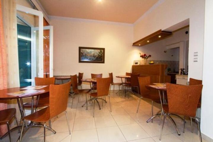 General 4 of 12