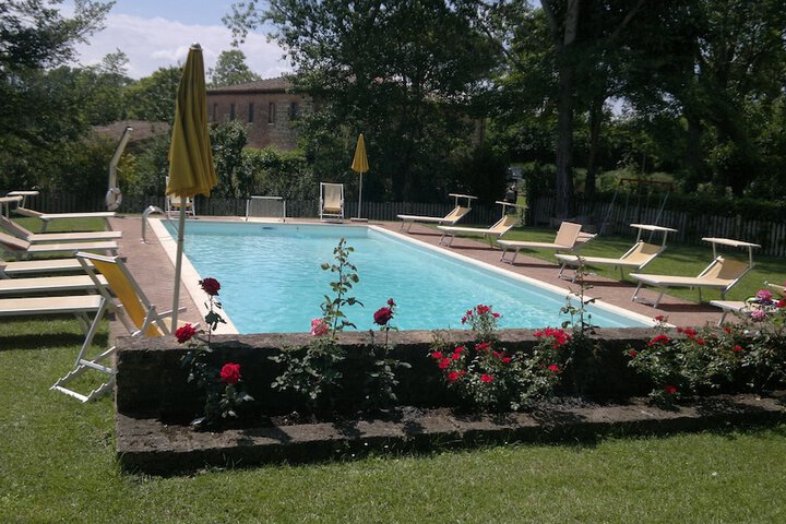 Hotel Pool