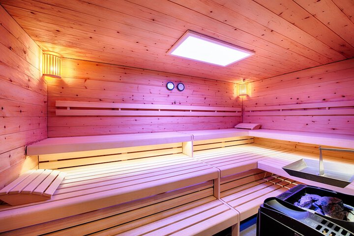 Spa 36 of 64