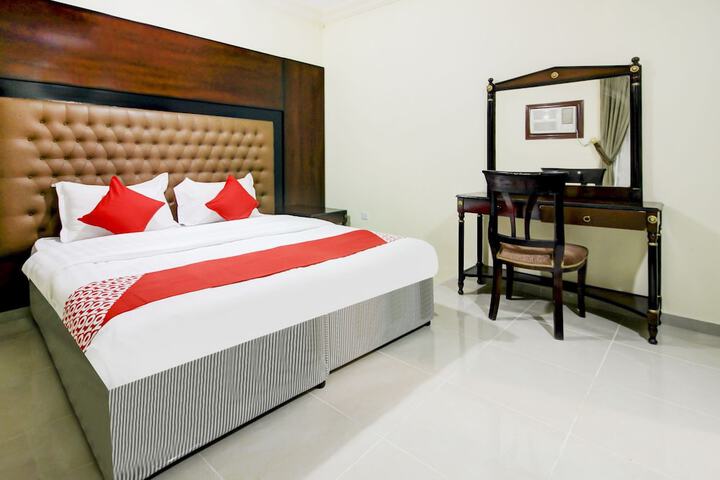 Room 43 of 70