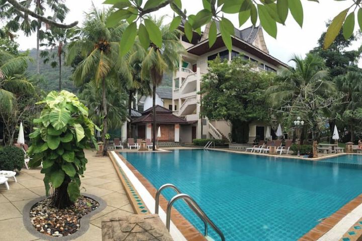 Pool 67 of 103