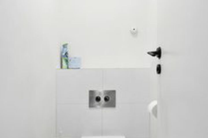 Room 14 of 26