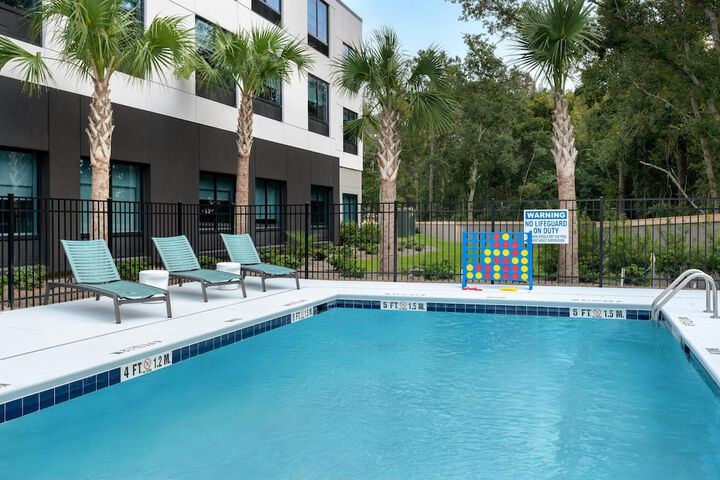 Pool 28 of 46