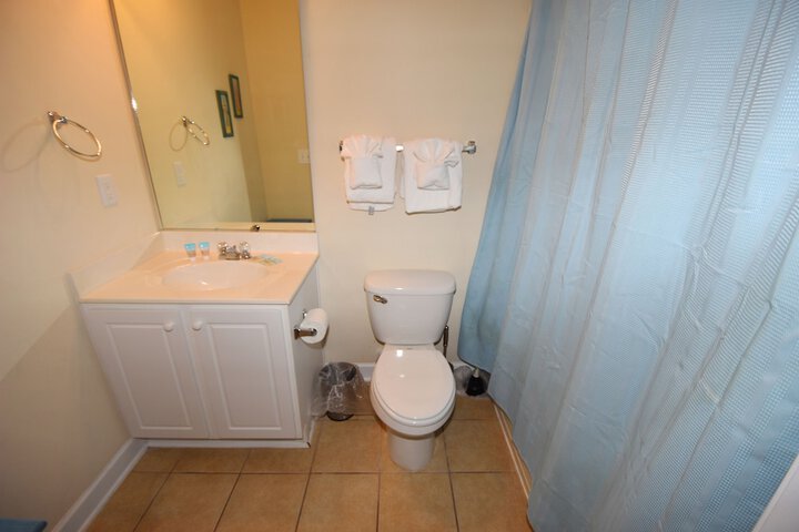 Room 11 of 15