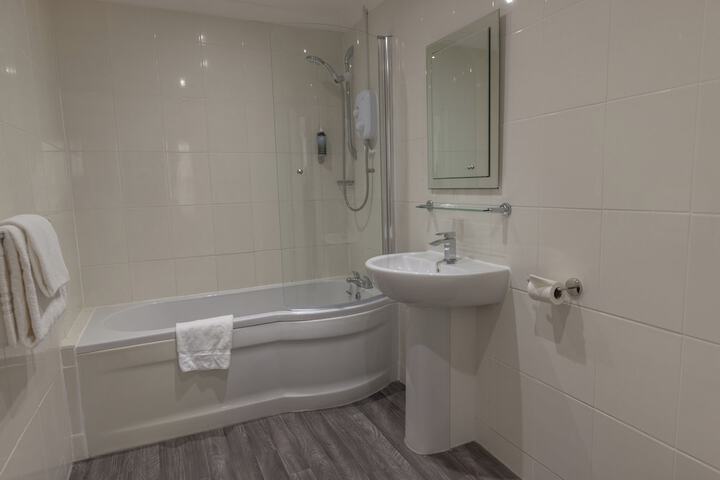 Bath Interior