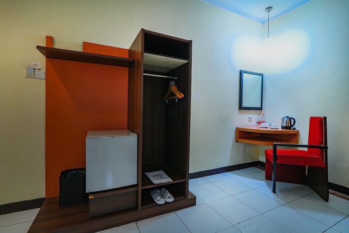 Room 21 of 87