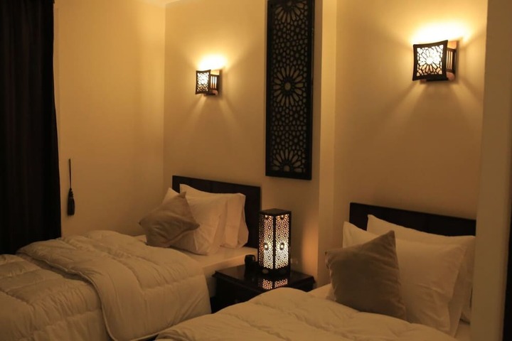 Room 4 of 38