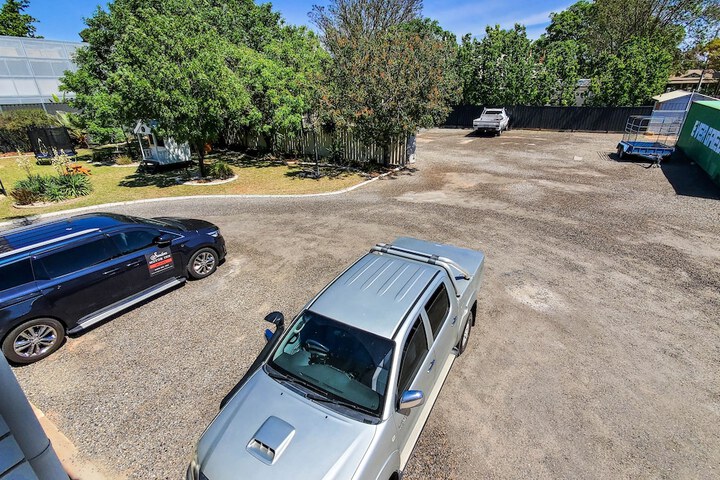 Property Grounds 83 of 100