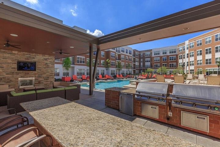 Property Grounds 42 of 48