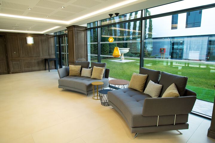 Lobby sitting area