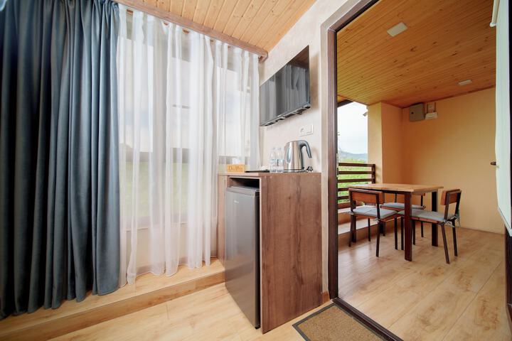 Room 43 of 149