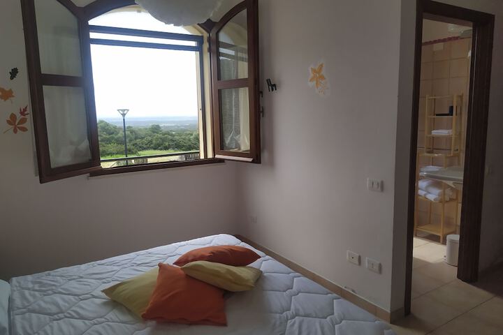 Room 15 of 40