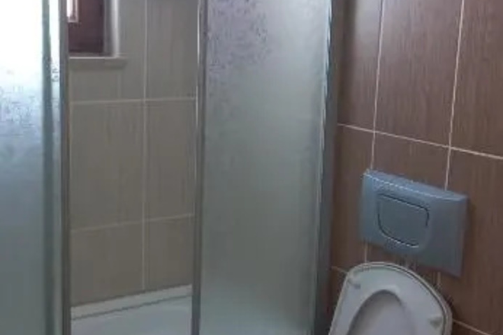 Room 3 of 3