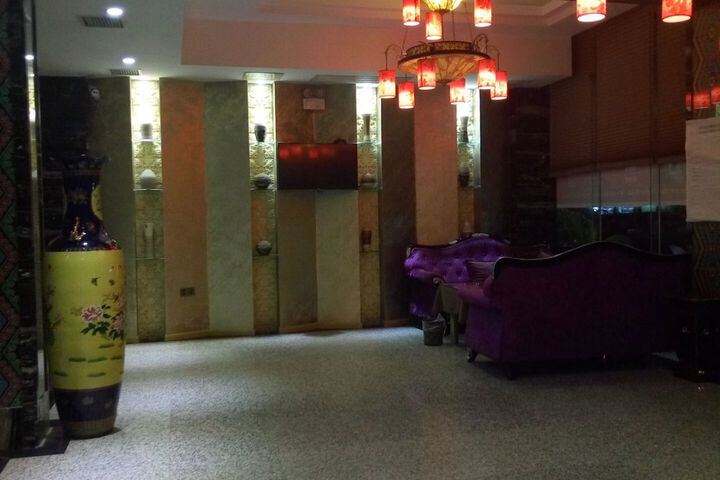 Hotel Interior 9 of 29