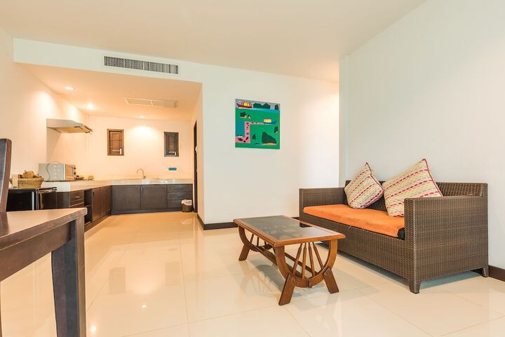 Room 29 of 63