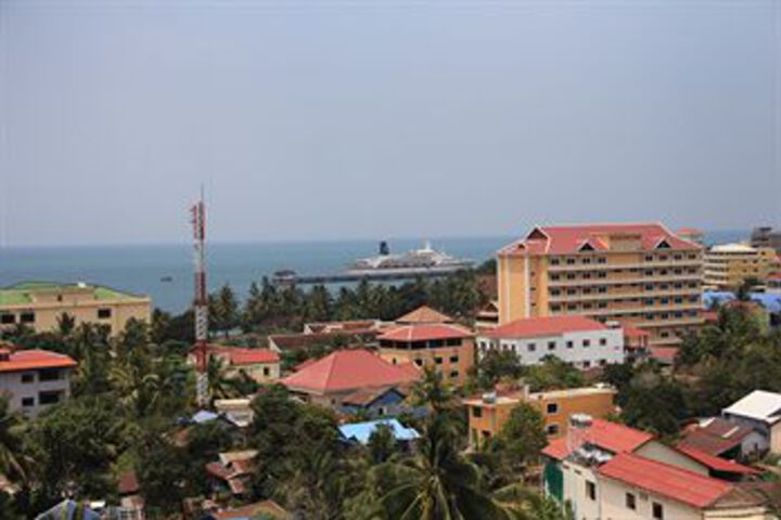 Beach 10 of 68