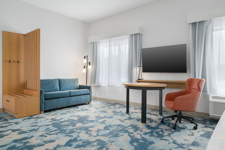 Room 15 of 35