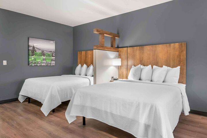 Room 18 of 34
