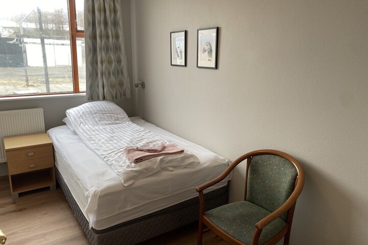 Room 3 of 51
