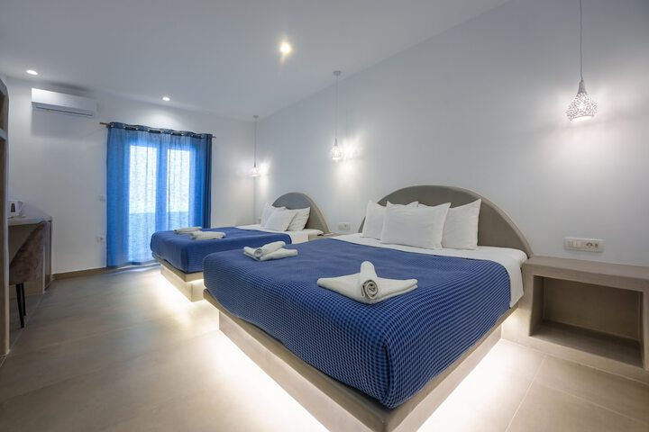 Room 8 of 37