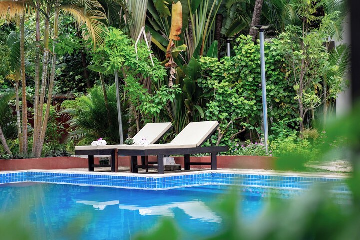 Pool 47 of 75