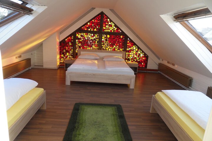 Room 5 of 41