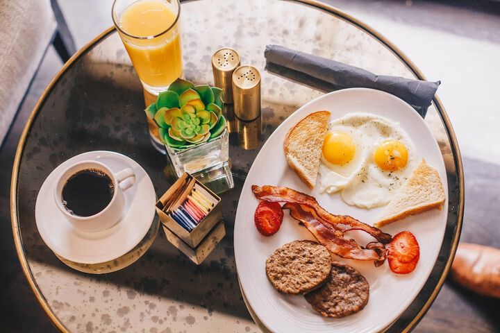 Breakfast area