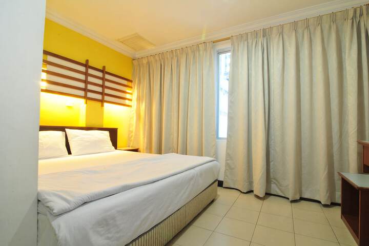 Room 15 of 47