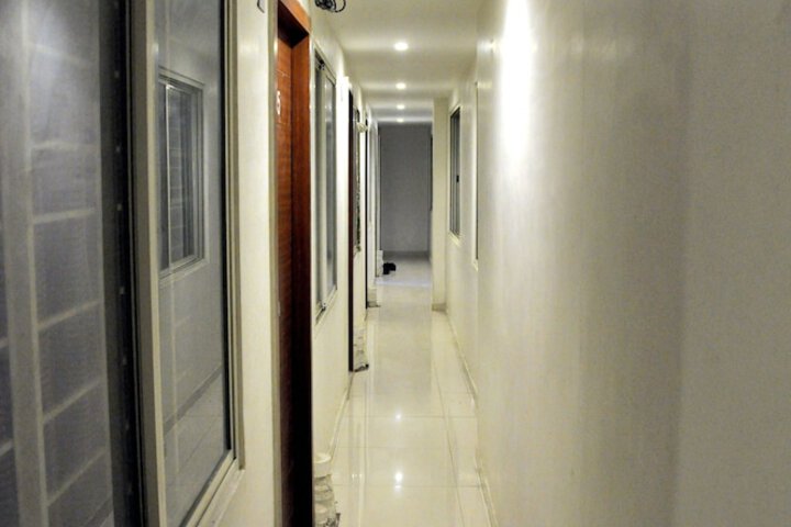 Hotel Interior 4 of 36