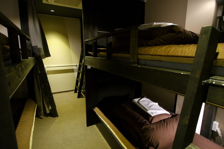 Room 19 of 75