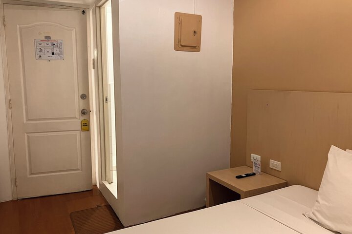 Room 48 of 89