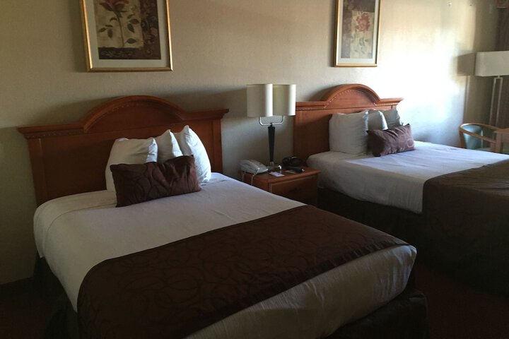 Standard Double Bed (4 of 11)