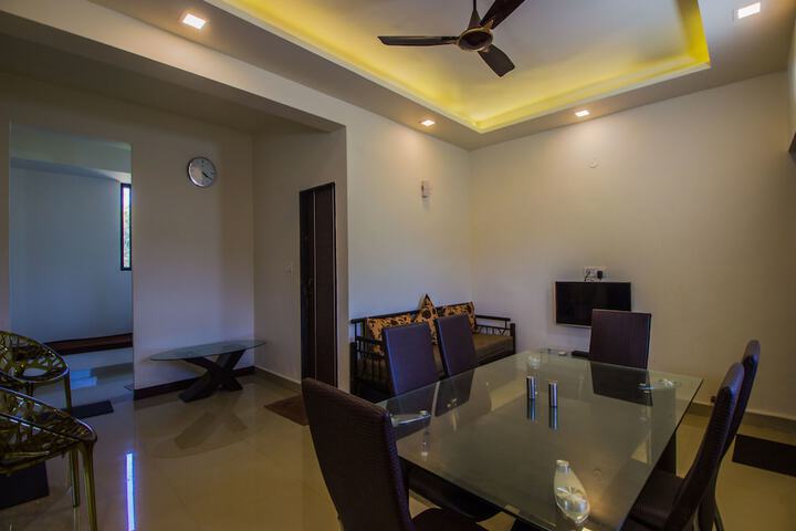 Room 15 of 22