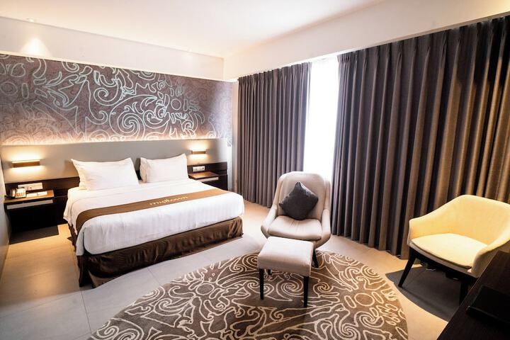 Room 17 of 53