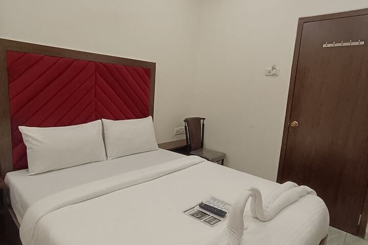 Room 19 of 39