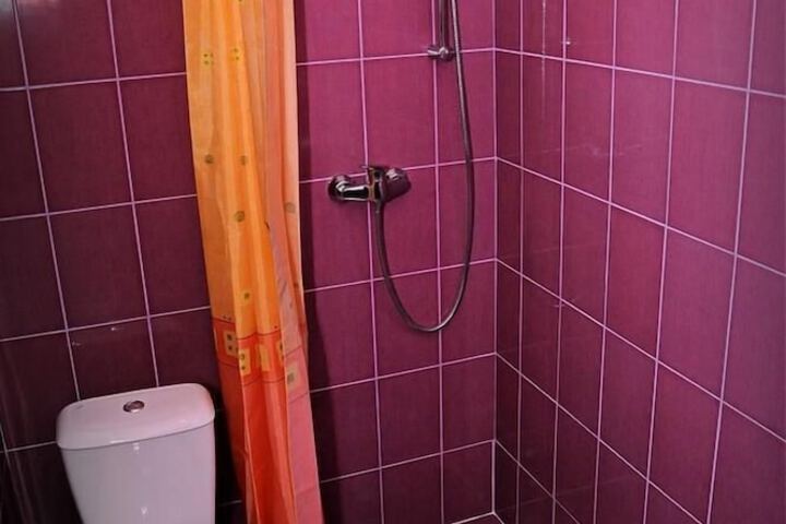 Room 43 of 67