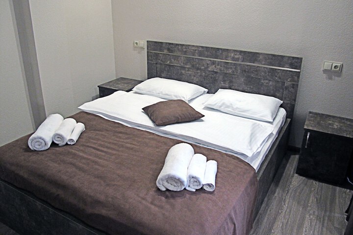 Room 11 of 86