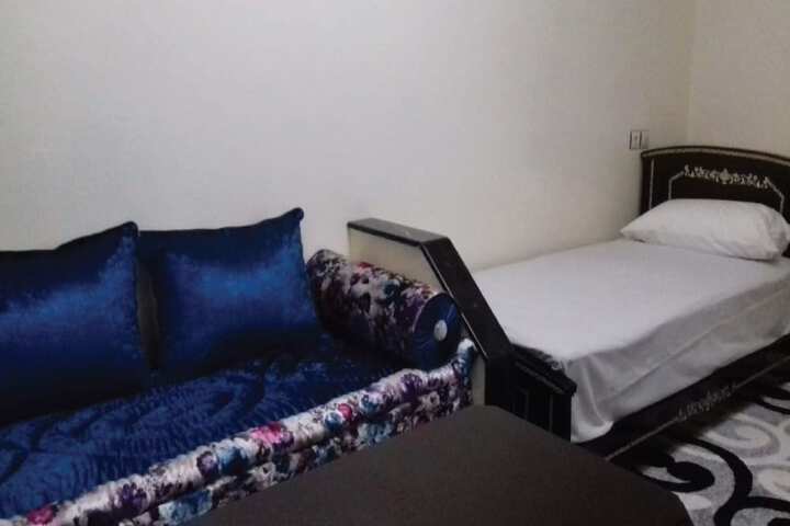 Room 8 of 31