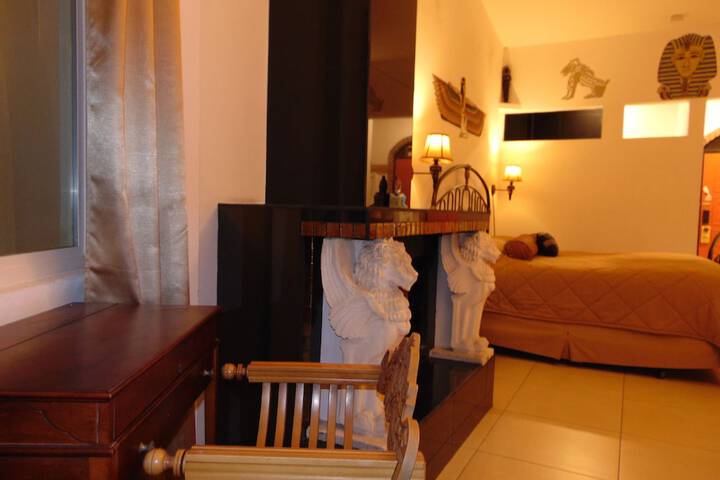 Room 155 of 413
