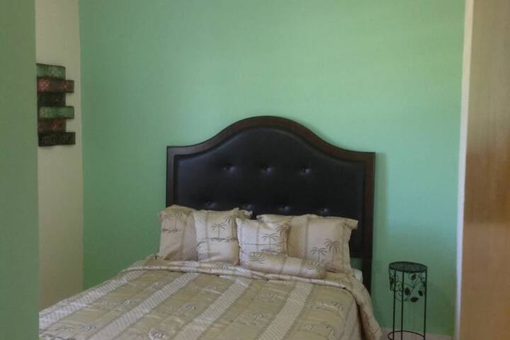 Room 2 of 26