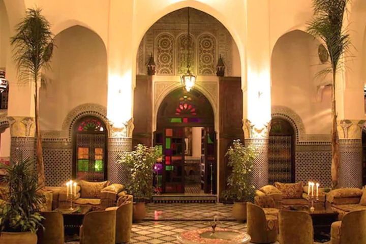 Hotel Interior 19 of 128
