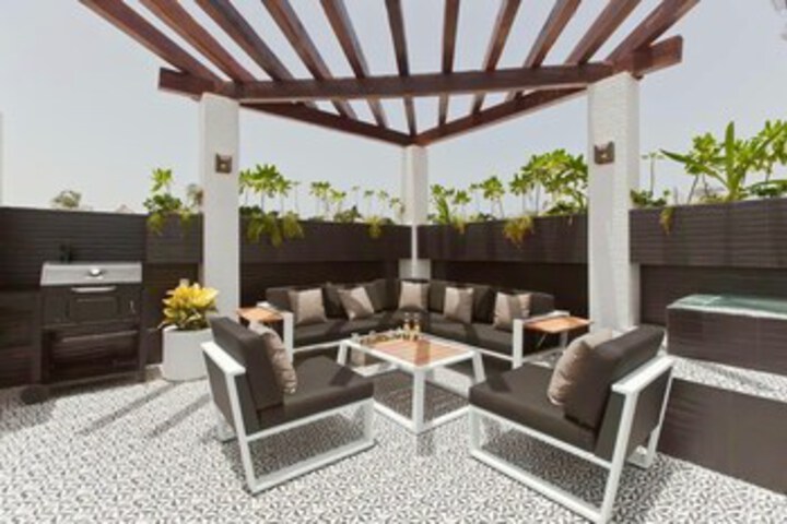 Terrace/Patio 29 of 30