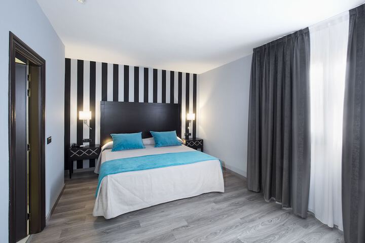 Room 12 of 45