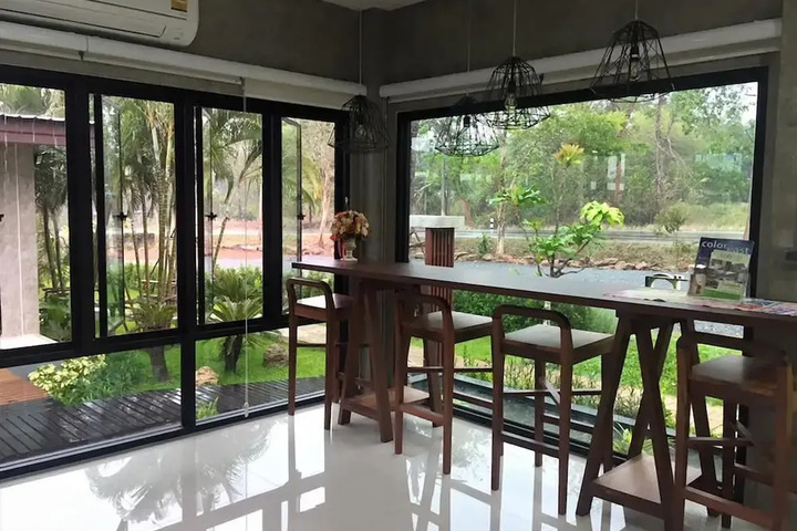 Terrace/Patio 8 of 14