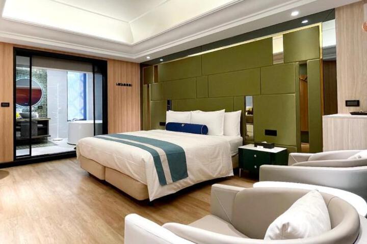 General 43 of 50