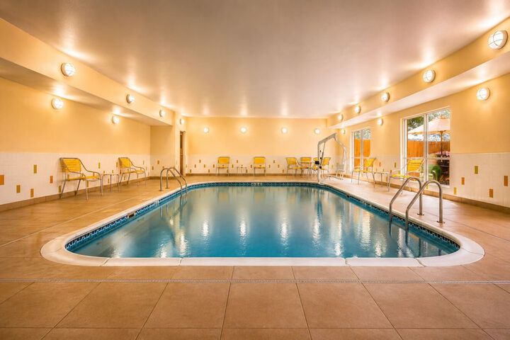 Pools & Facilities