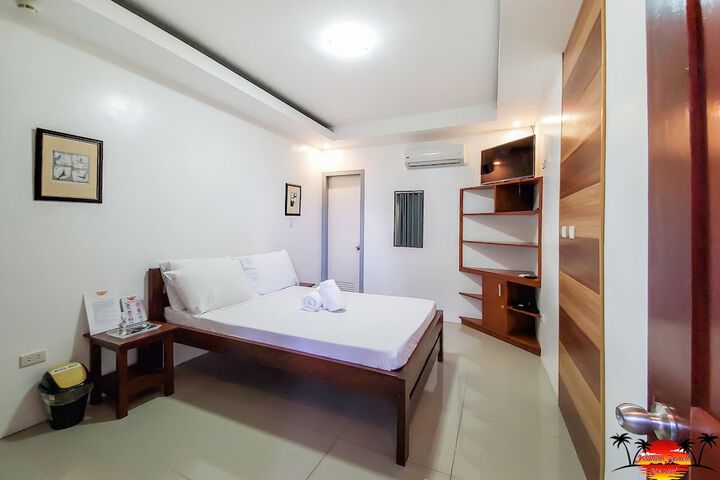 Room 6 of 55