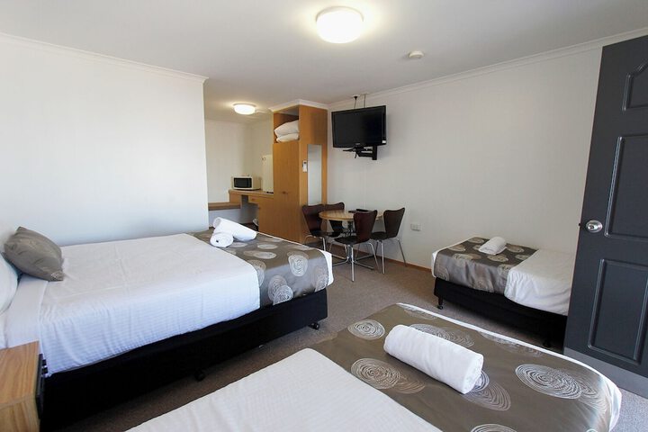 Room 26 of 60