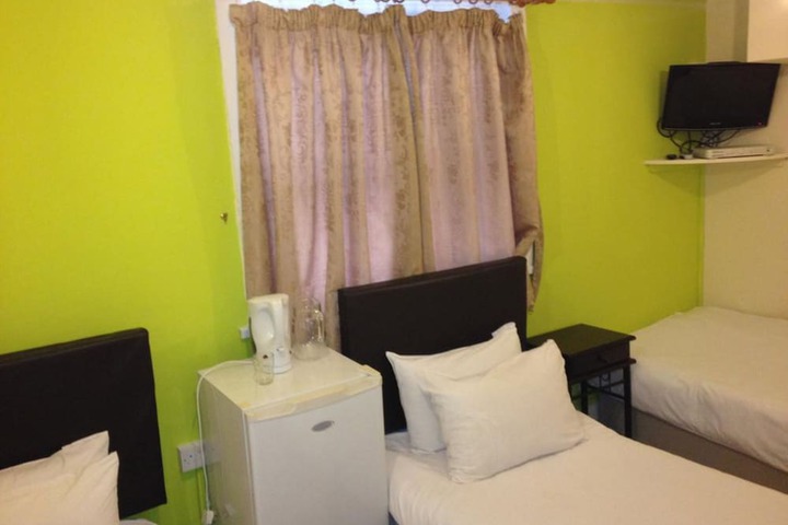Room 10 of 51