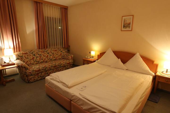 Room 21 of 59